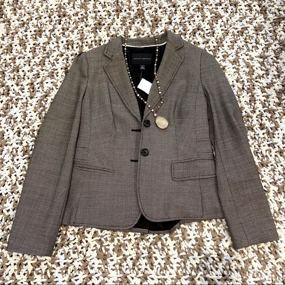 Banana Republic Black and White Patterned Blazer 6